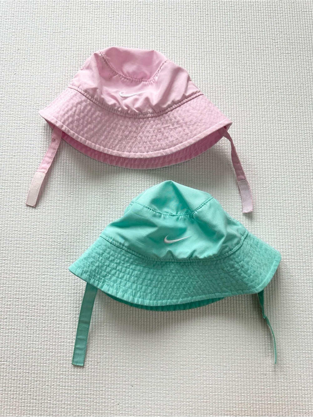 Nike Baby Bucket Hat - Pink and Mint